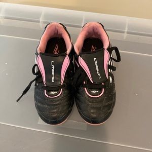 Umbro soccer cleats